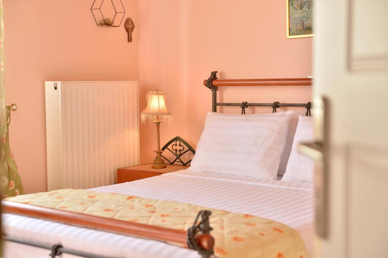 Domelia'S Luxury Apartments Near Airport & Beach Artemida  Esterno foto