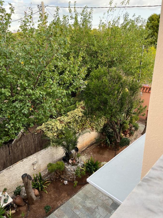 Domelia'S Luxury Apartments Near Airport & Beach Artemida  Esterno foto