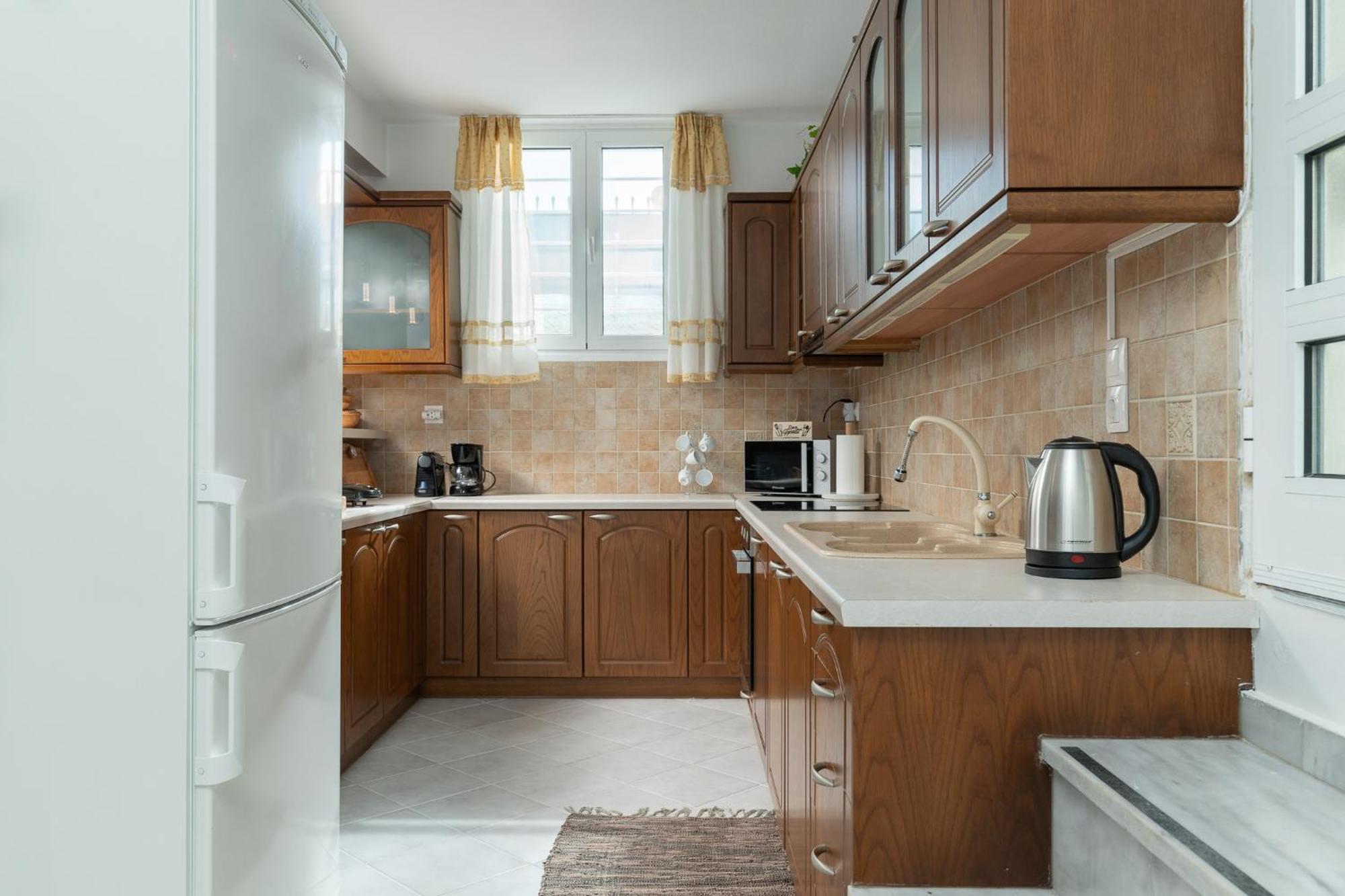 Domelia'S Luxury Apartments Near Airport & Beach Artemida  Esterno foto
