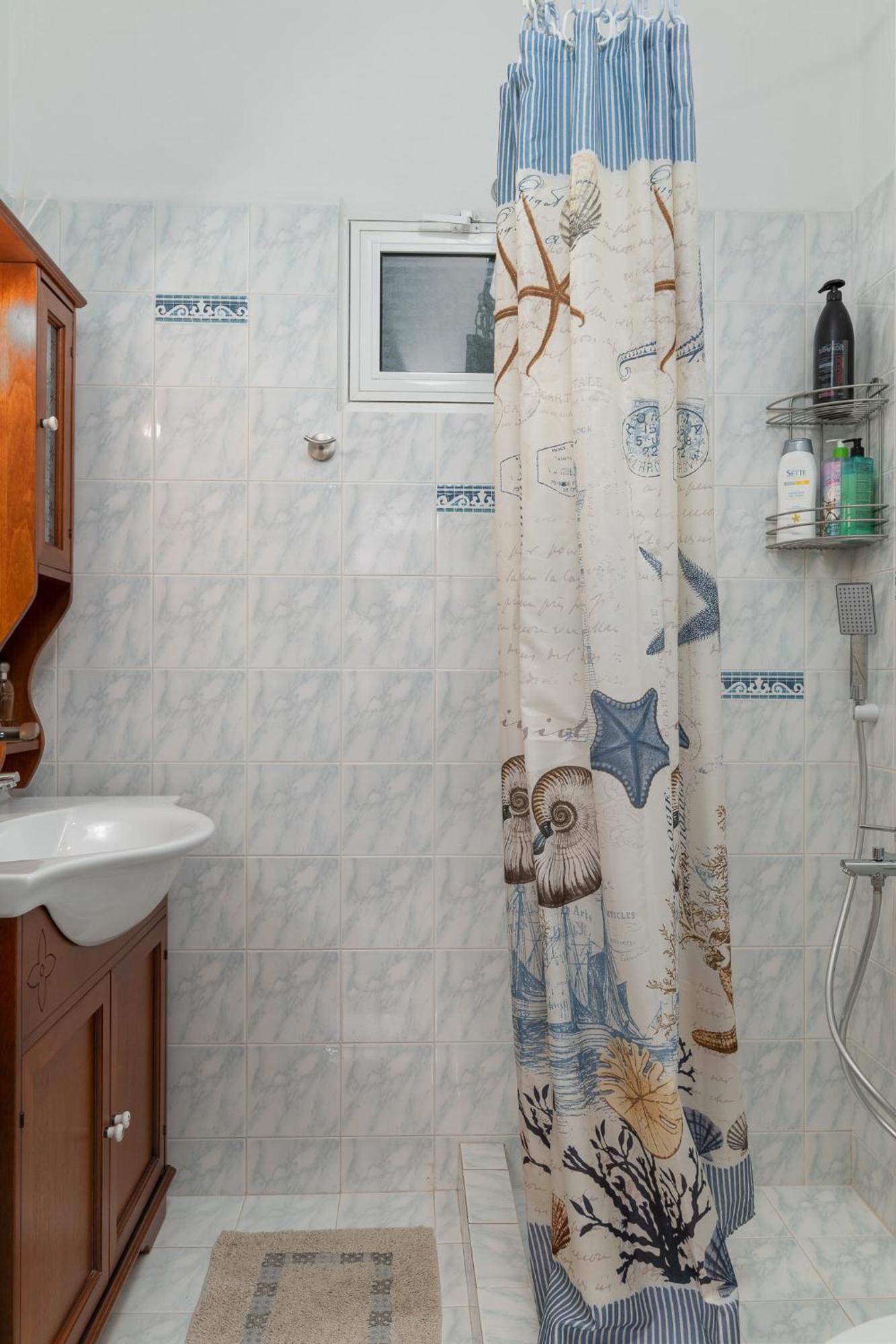 Domelia'S Luxury Apartments Near Airport & Beach Artemida  Esterno foto